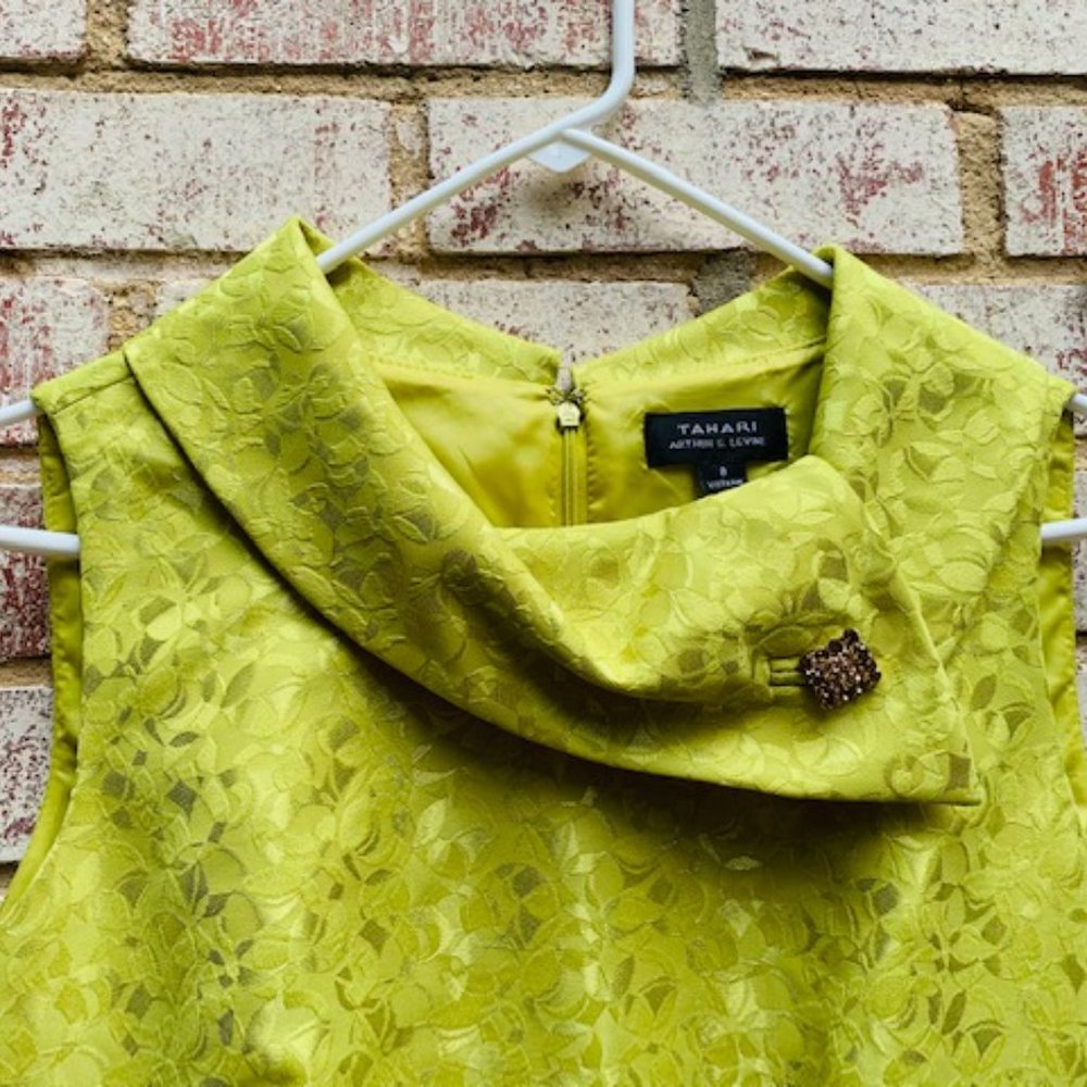 🎉HP🎉Citrine green Tahari dress size 8  - NWT - Picture 2 of 16